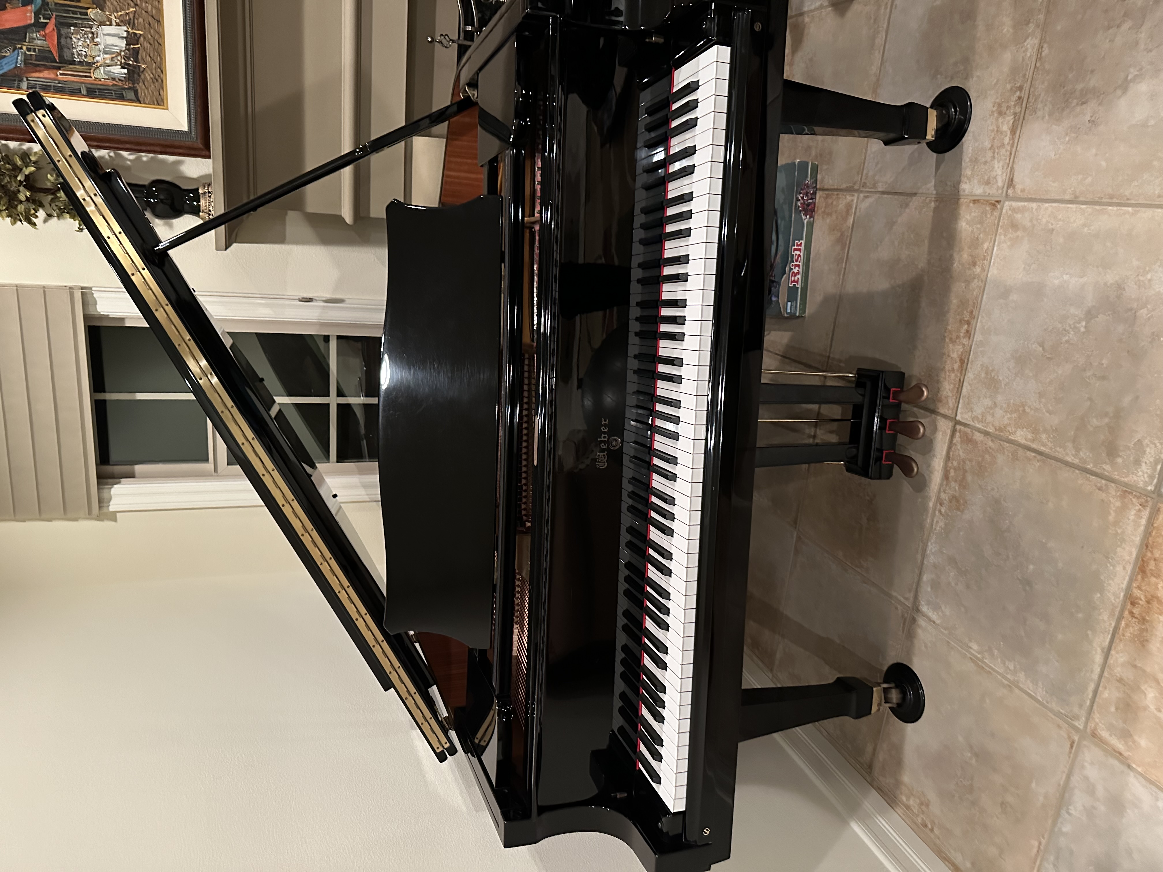 Baby Grand piano   Downsizing  must sell immediately