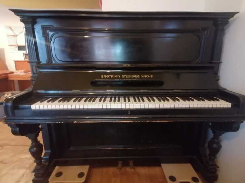 Grotrian-Steinweg Klavier, Baujahr 1906/1907