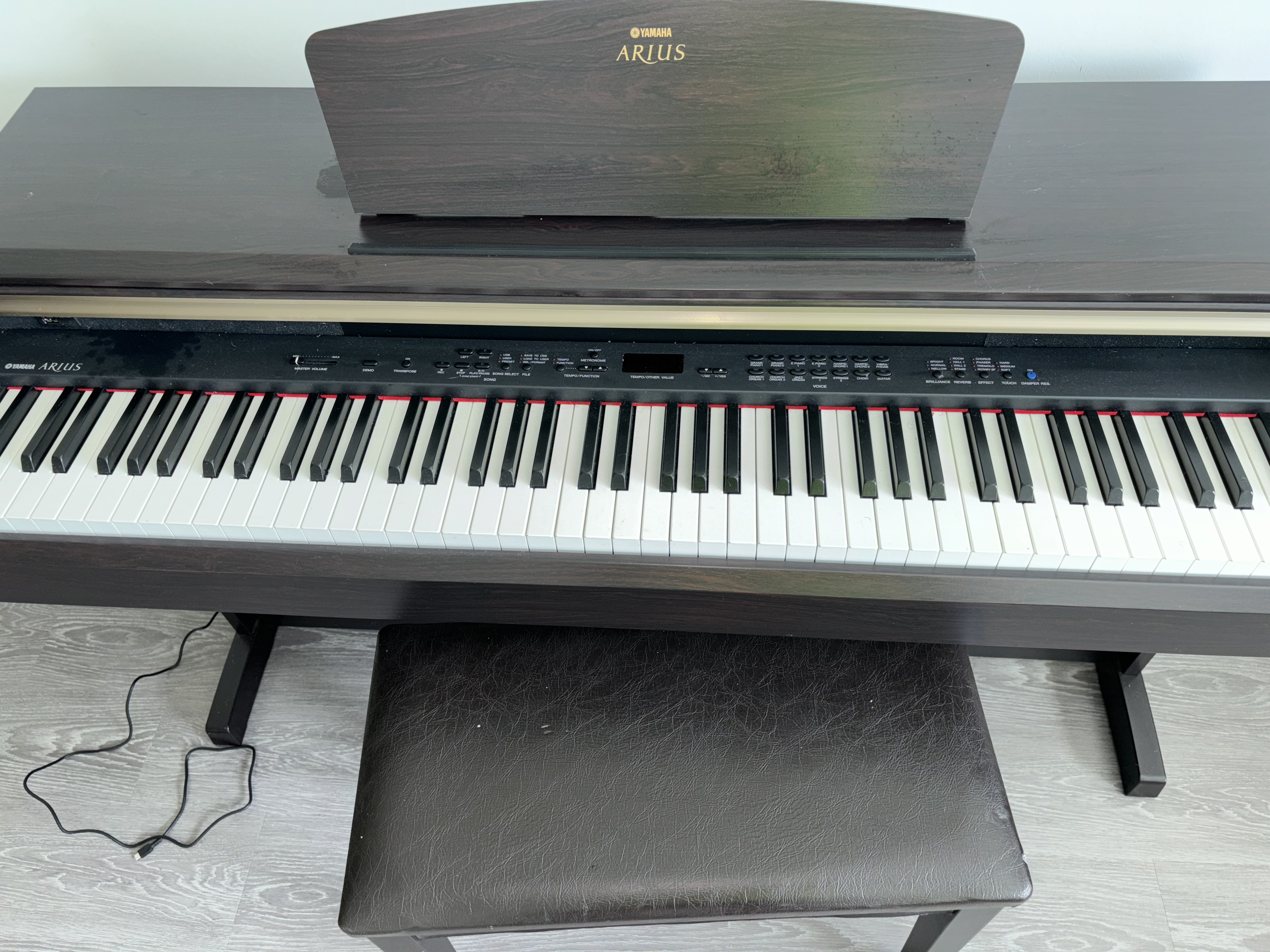 2013 Yamaha Arius Piano YDP-182