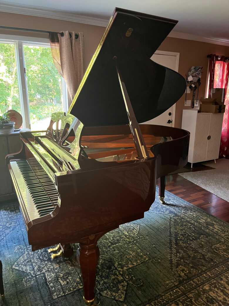 Schimmel 6' baby grand Mahogony