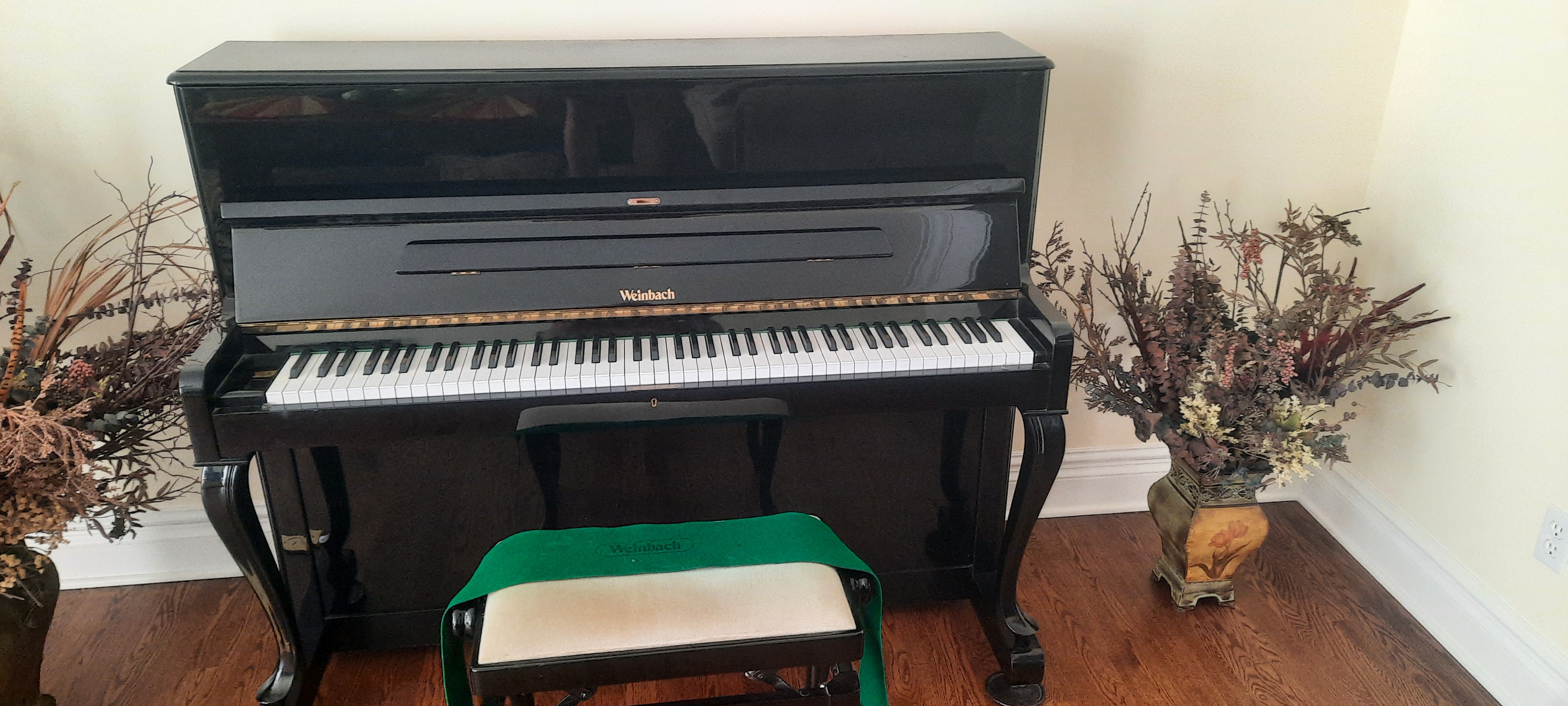 Weinbach 46 inch Upright Piano