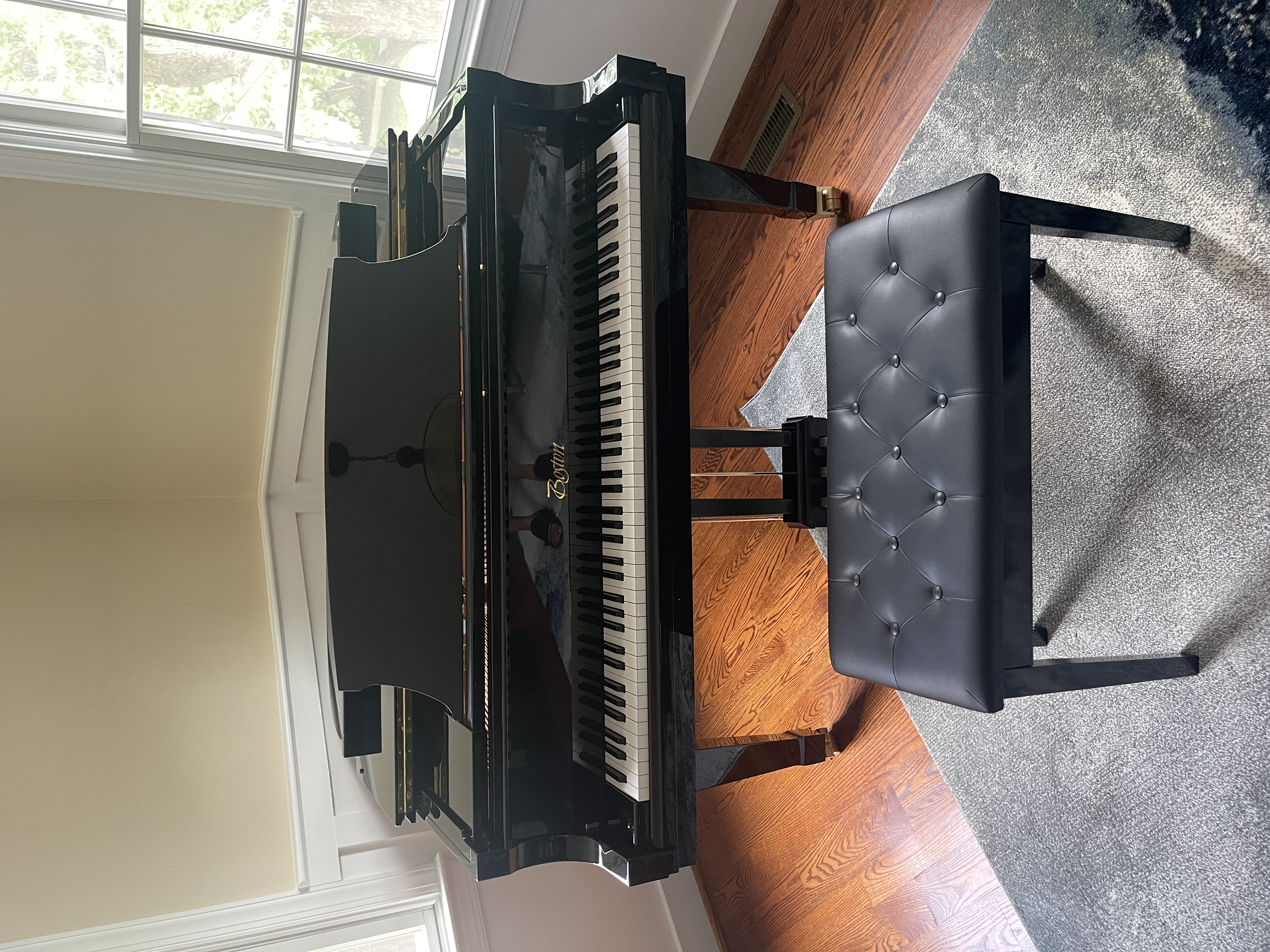 Boston Baby Grand Gloss Black GP-156