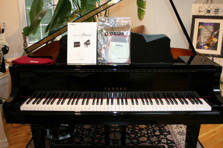 Yamaha Baby Grand SG2 Silent Piano