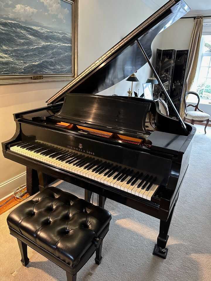  Steinway O refurbished & maintained