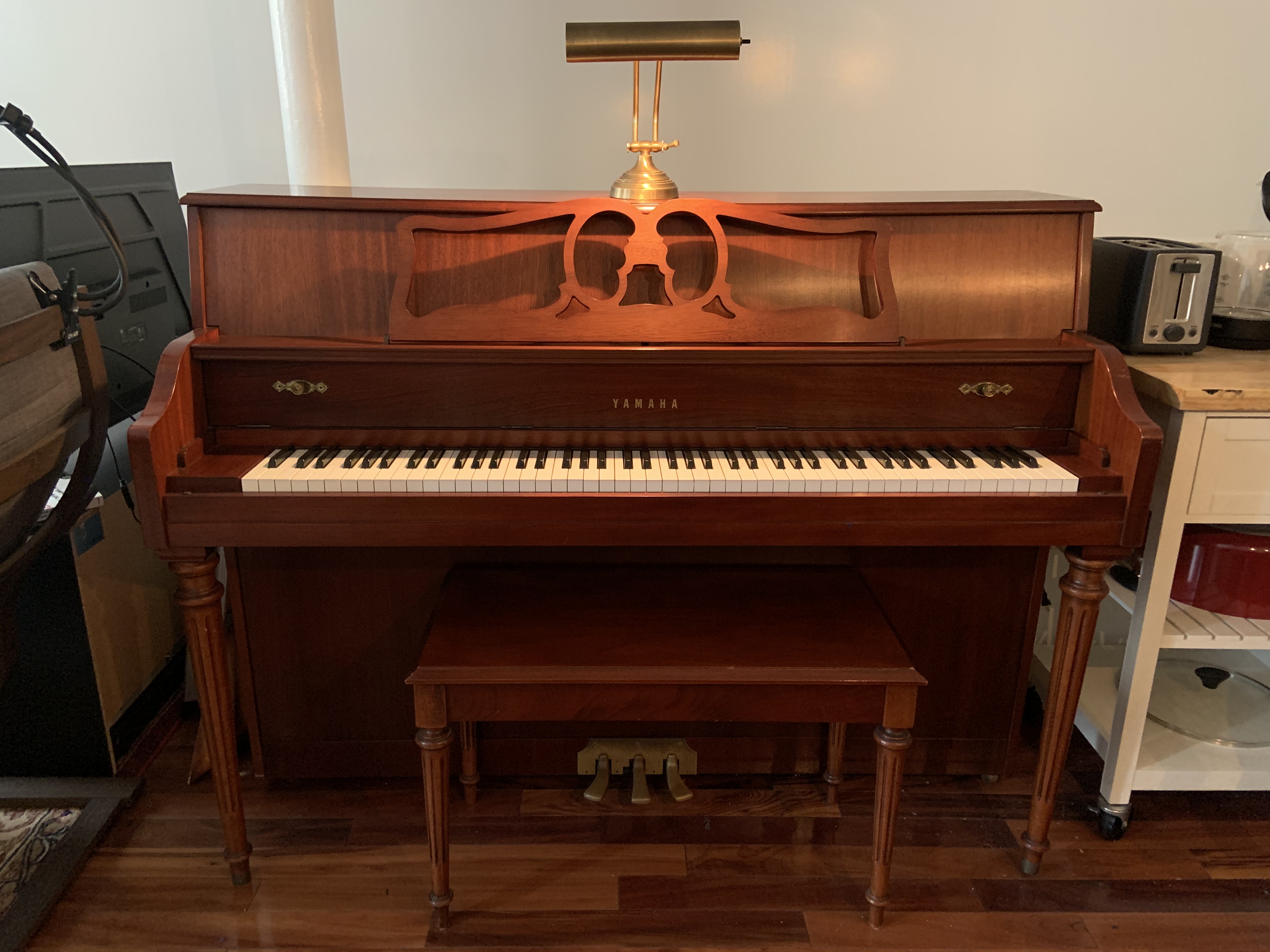 Yamaha Upright