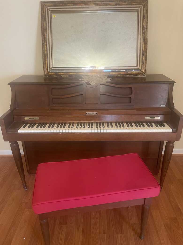 Piano for sale! Great condition! 