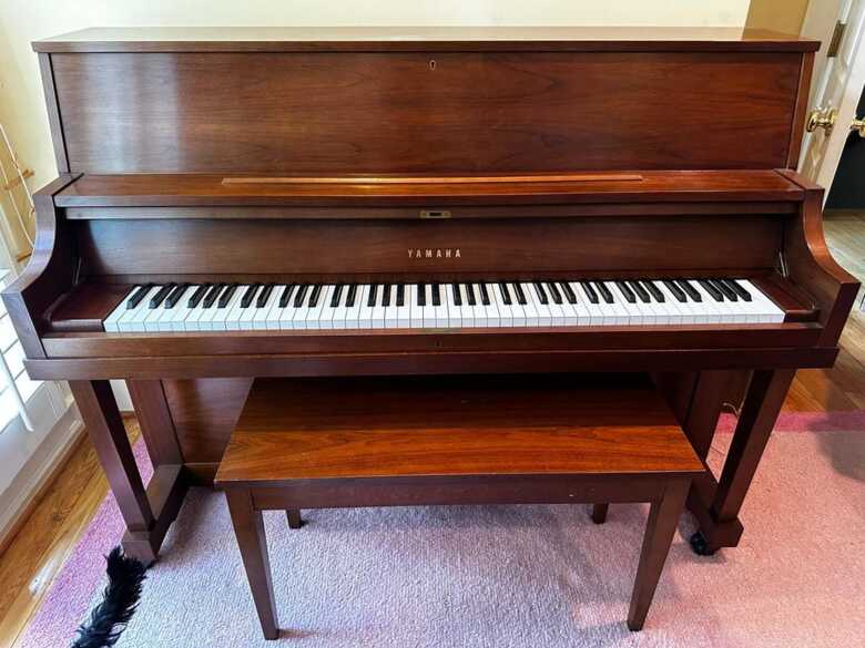 Yamaha P22 Piano in great condition!