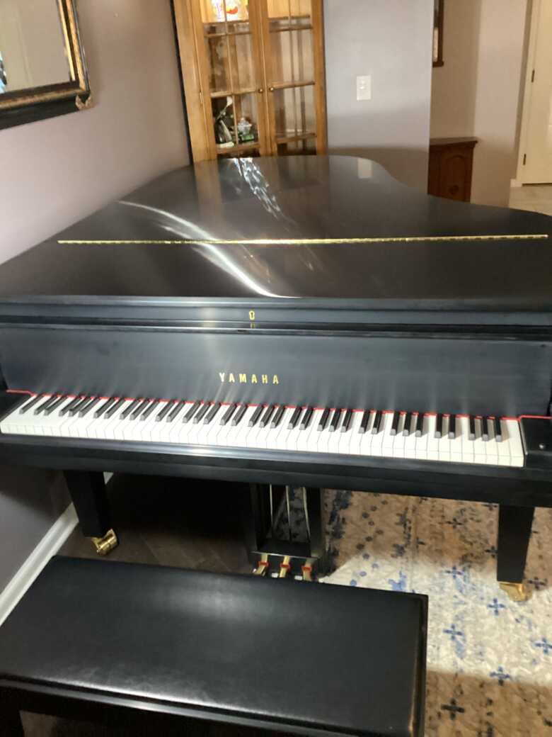 Like new Yamaha C6X in satin ebony less than two years old