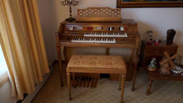 Kimball Electramatic Player organ