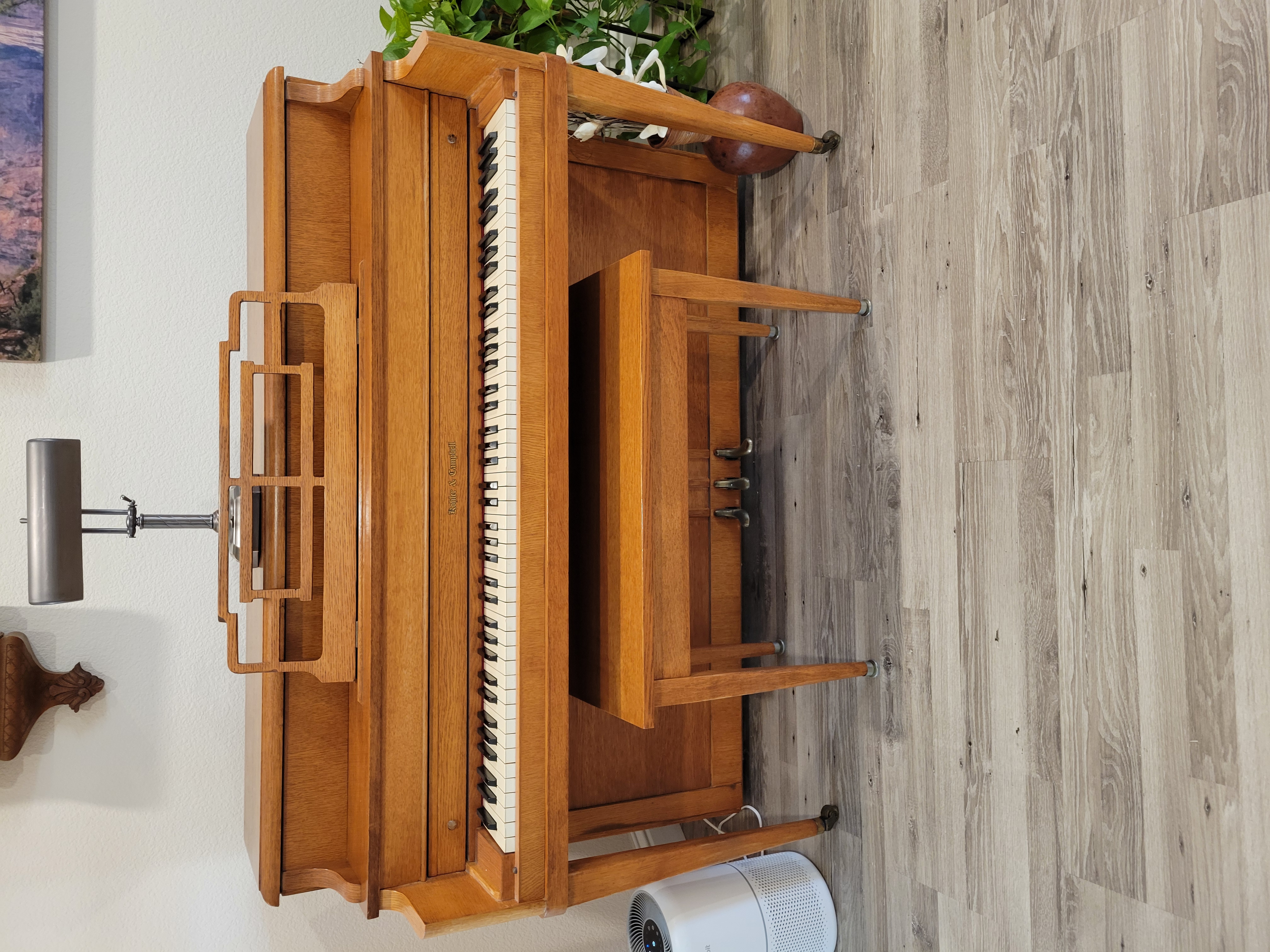 Oak console piano