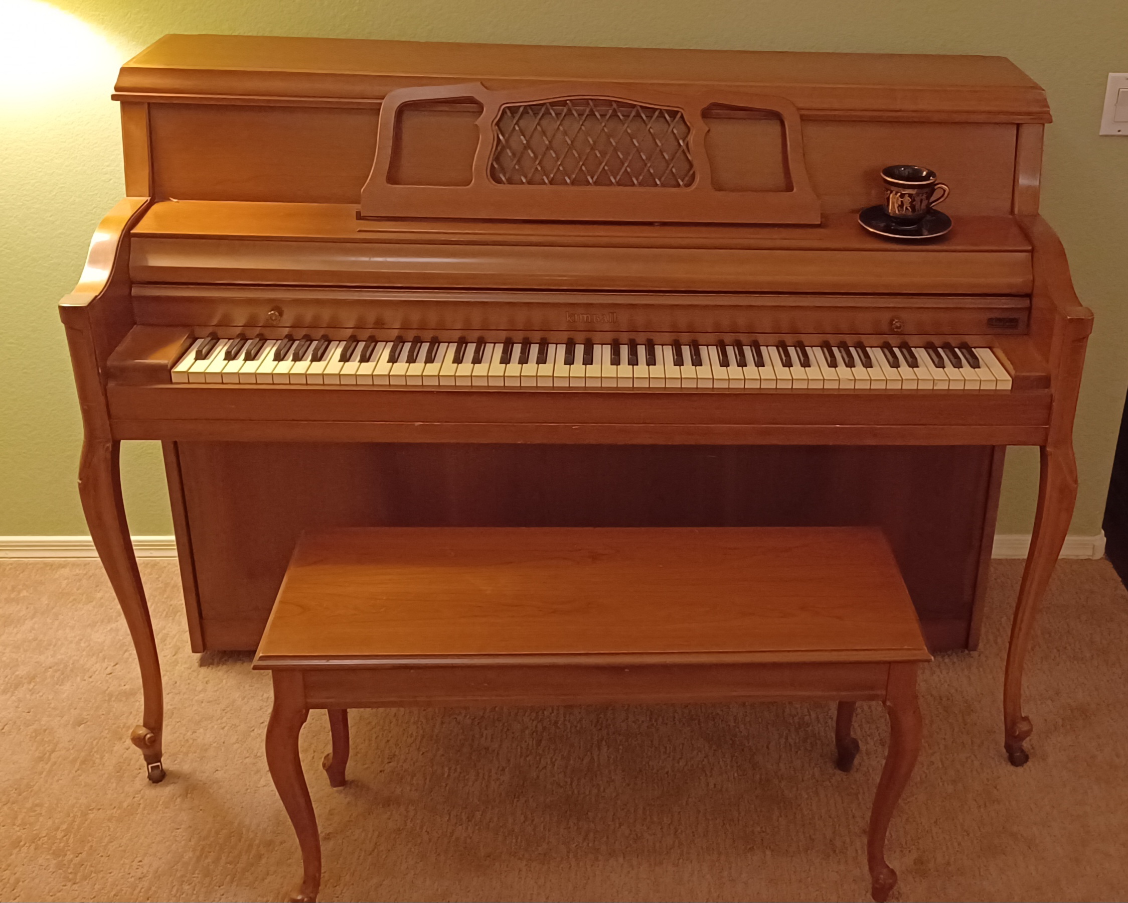 Kimball Upright Artist Console