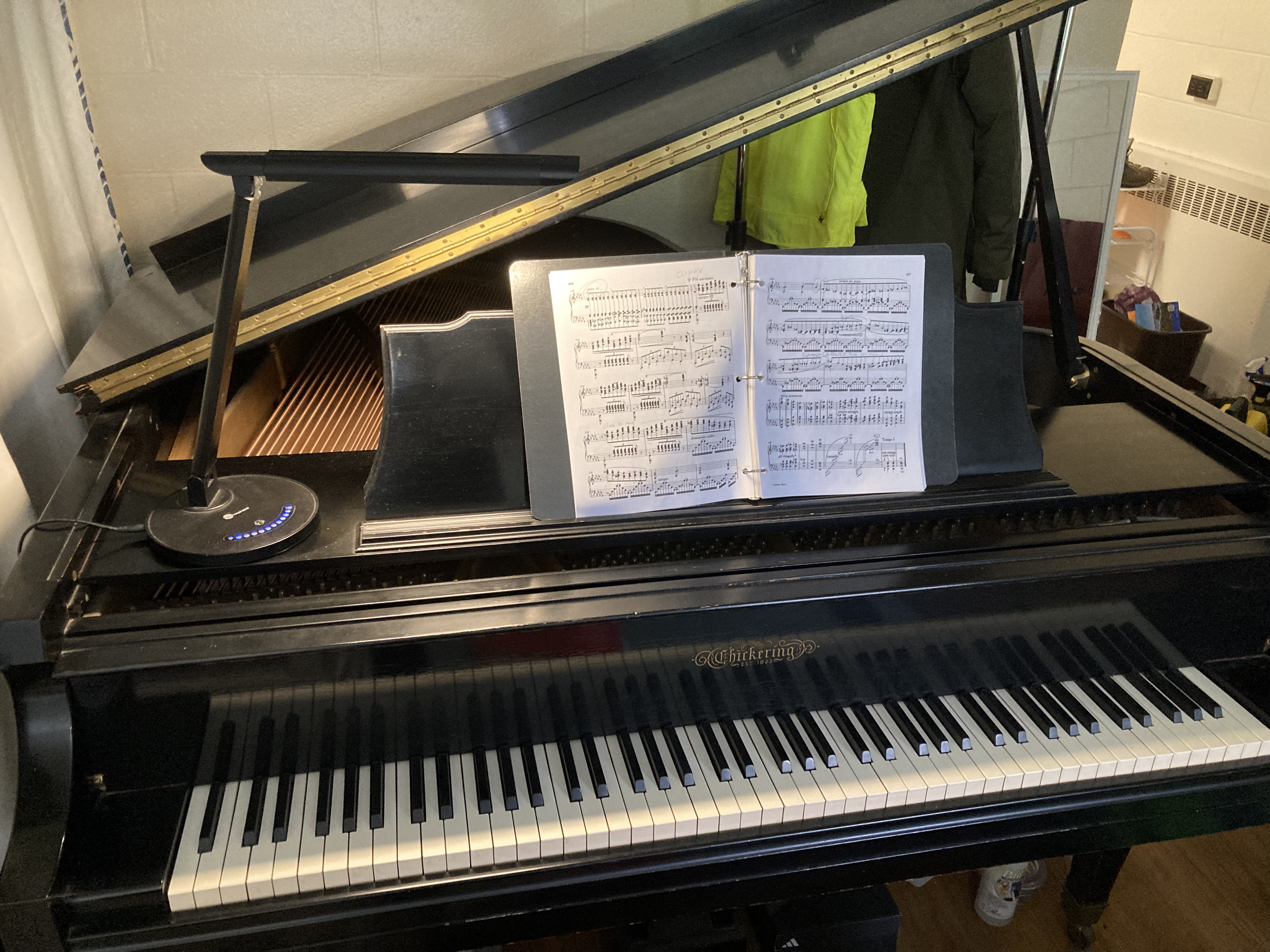 Chickering baby grand piano for sale 