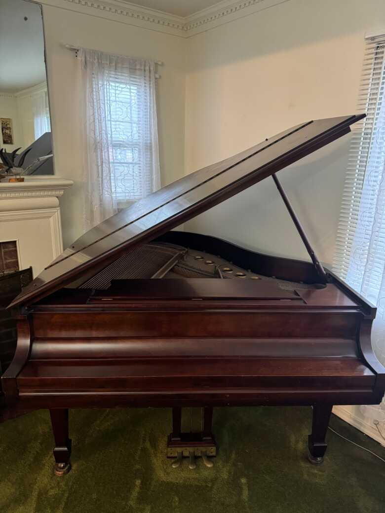 Steinway & Sons 1956 Grand S