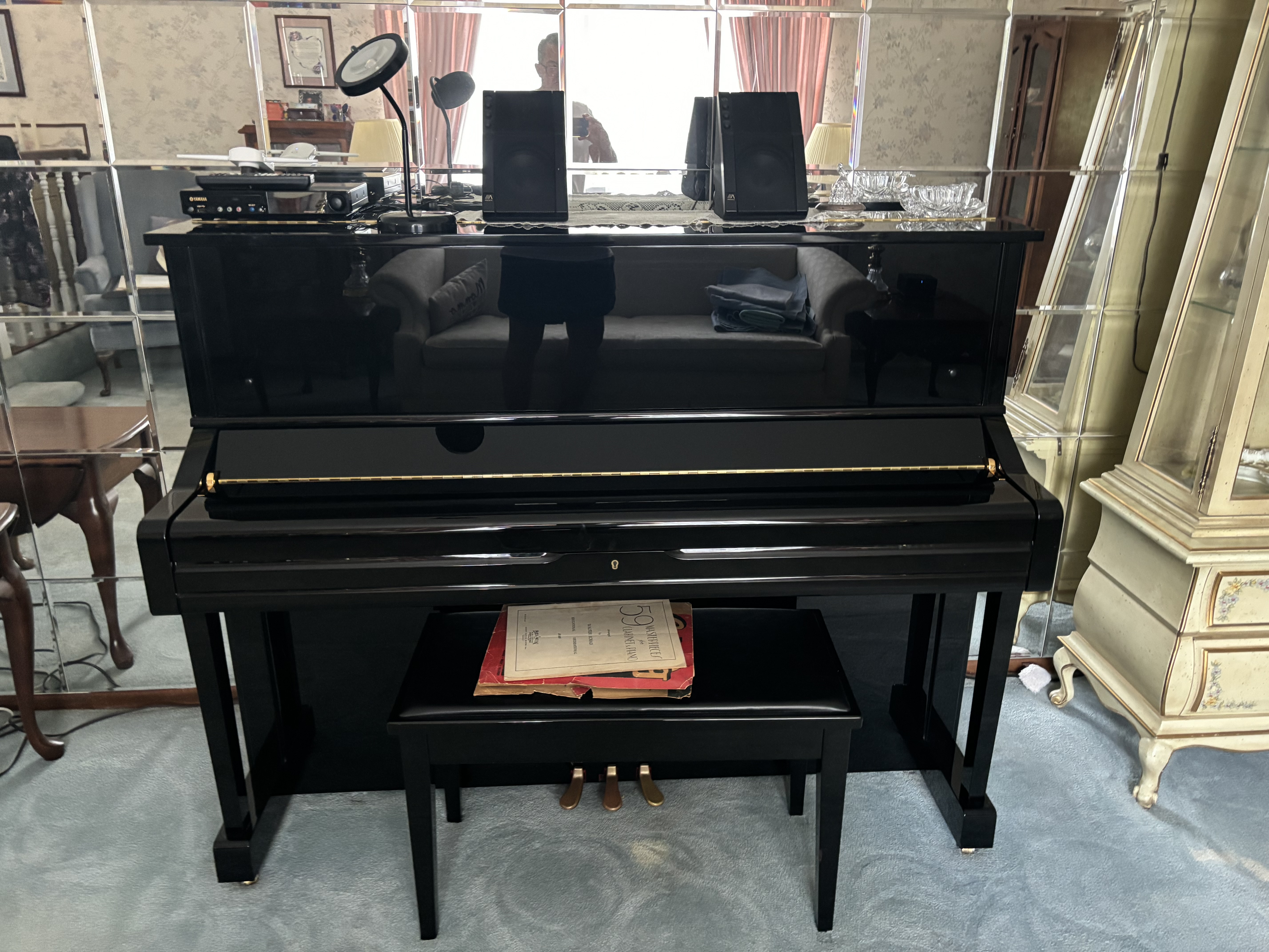 Wanting to sell a Yamaha UpRight DU1E3 Grand Player Piano