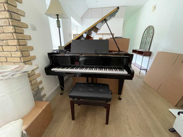 Lovely Baby Grand Piano 