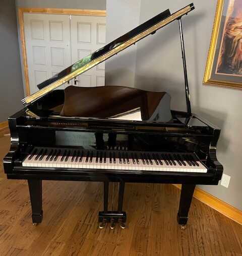 Yamana G3 Grand Piano