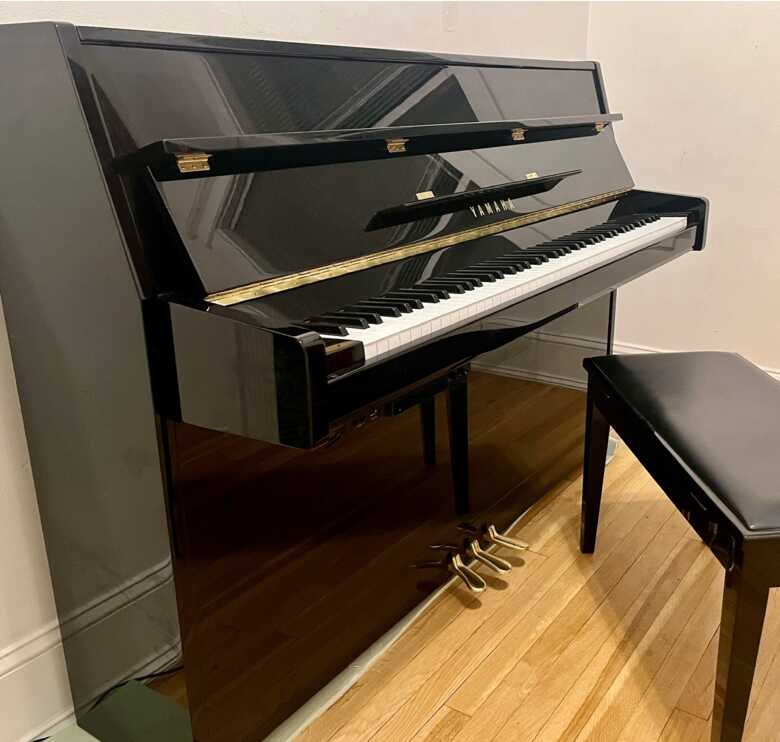 Yamaha Silent Upright Piano