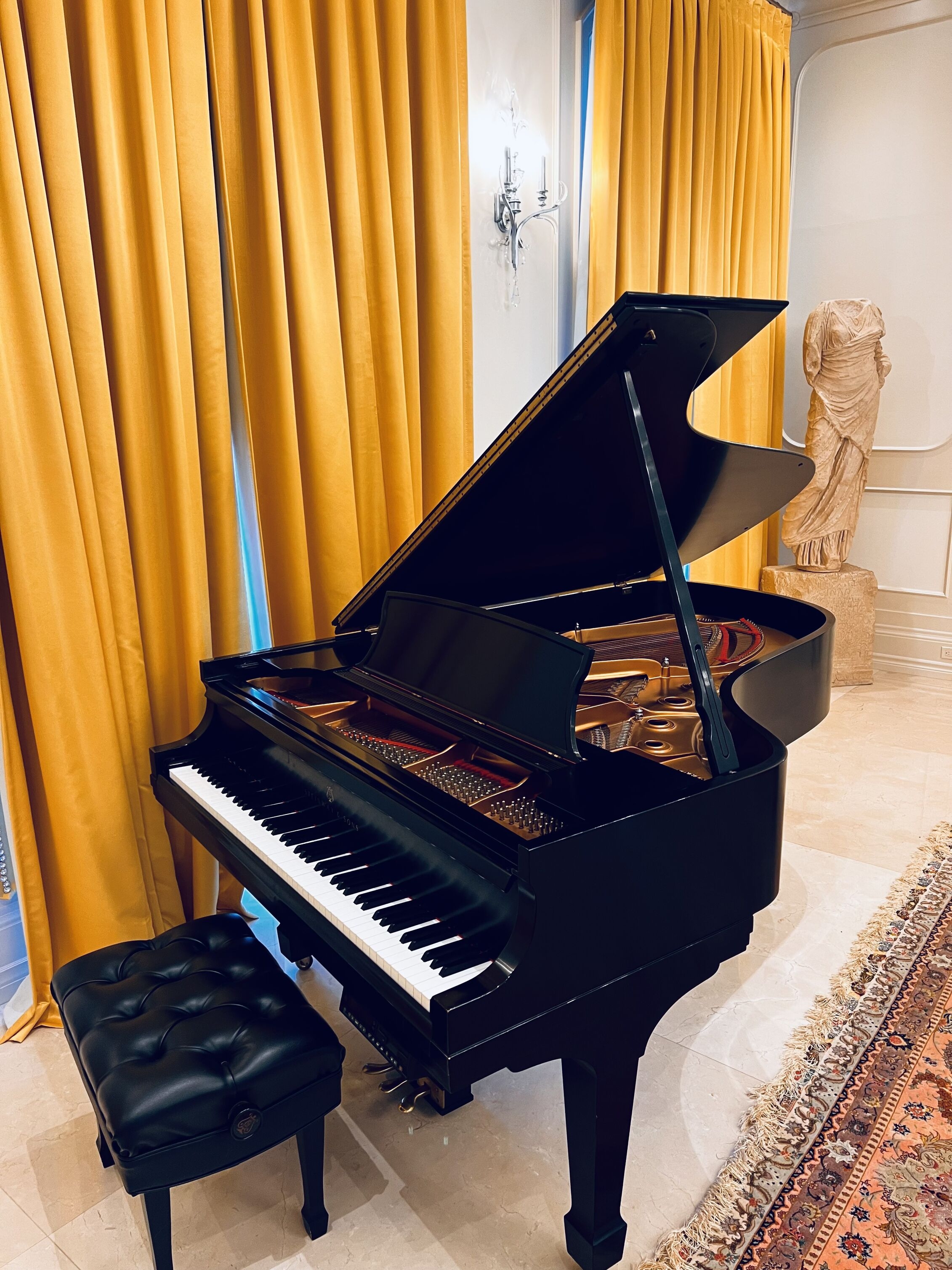 Steinway Grand Piano Model B551422 (Year: 2000) - Excellent 