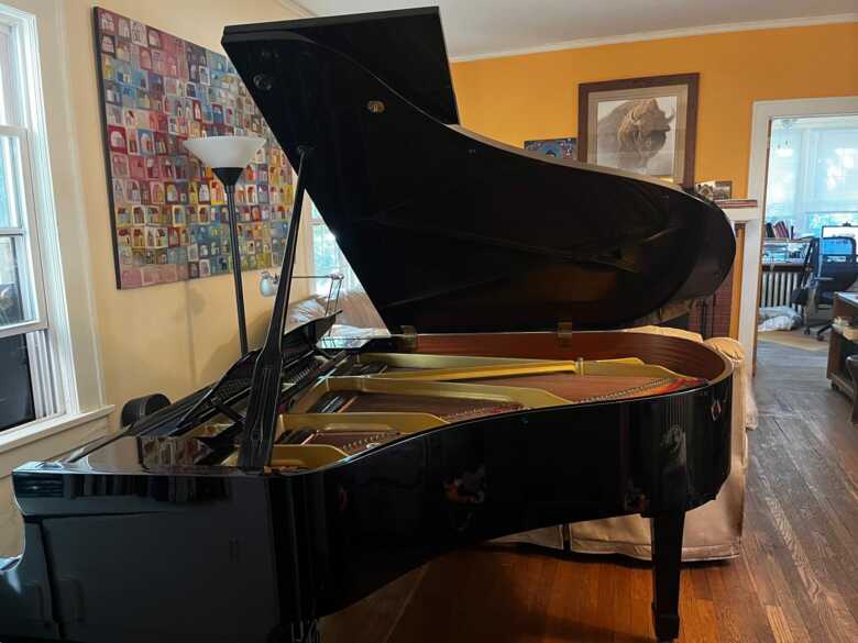 Lovely Yamaha Grand G2 in Yonkers - Excellent Condition