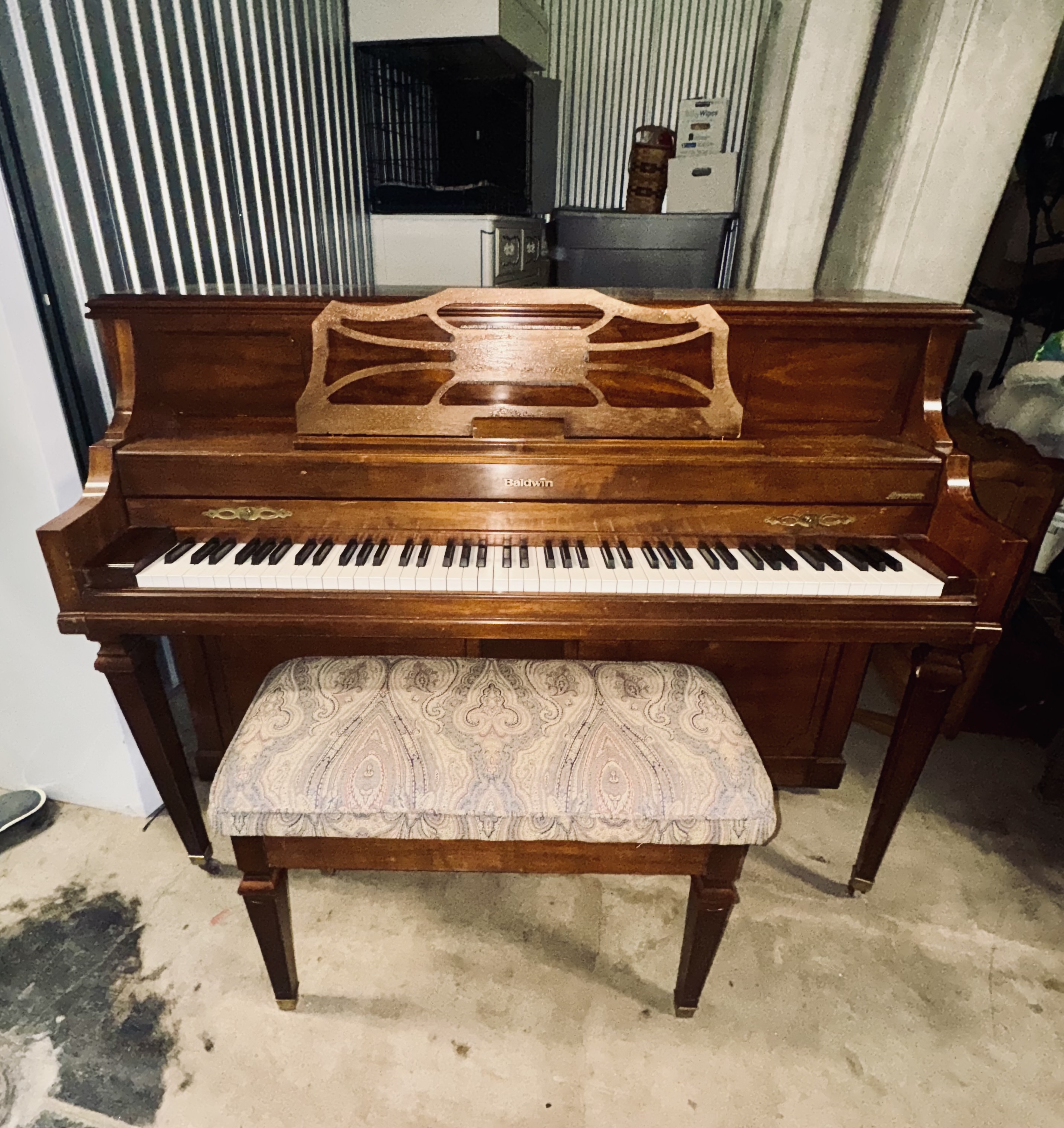 1984 Baldwin Acrosonic Walnut Upright Piano Style No: 4021