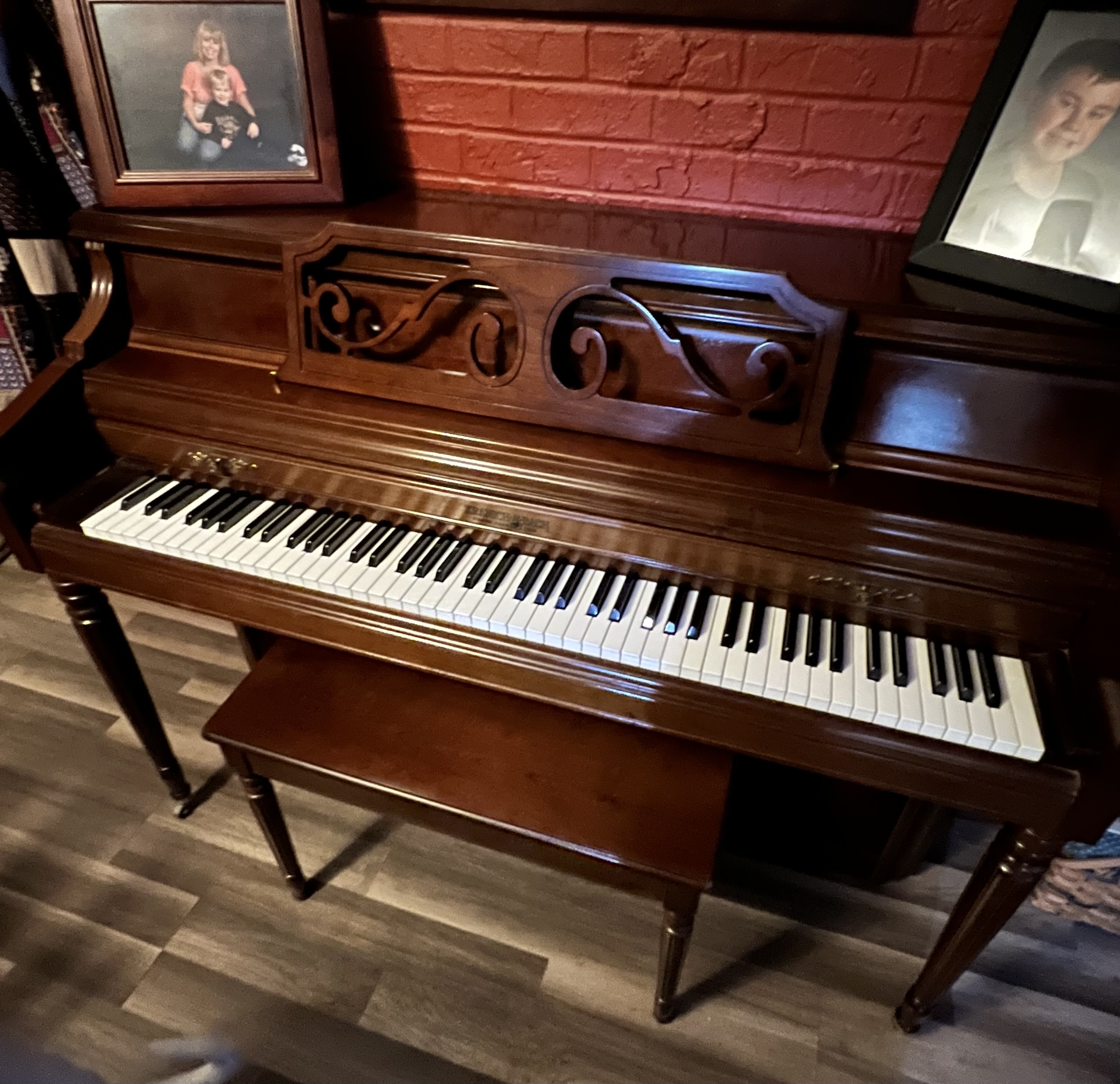 Kranich and Bach upright piano 1988