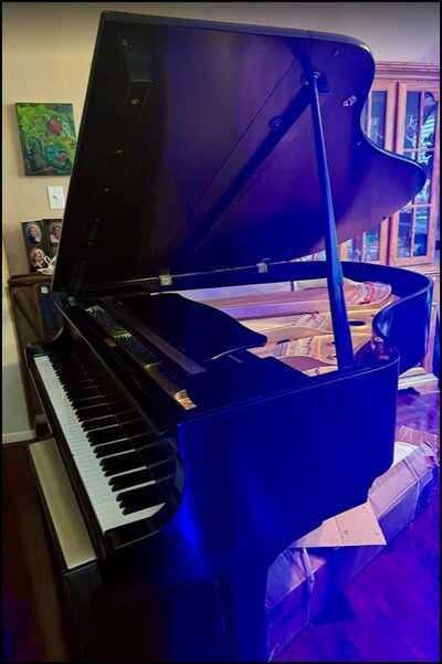 1960’s G2E Yamaha Grand Piano (for sale)