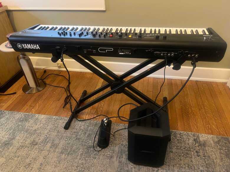 COMPLETE BUNDLE - Yamaha CP88 with stand, pedal, Bose Spkr