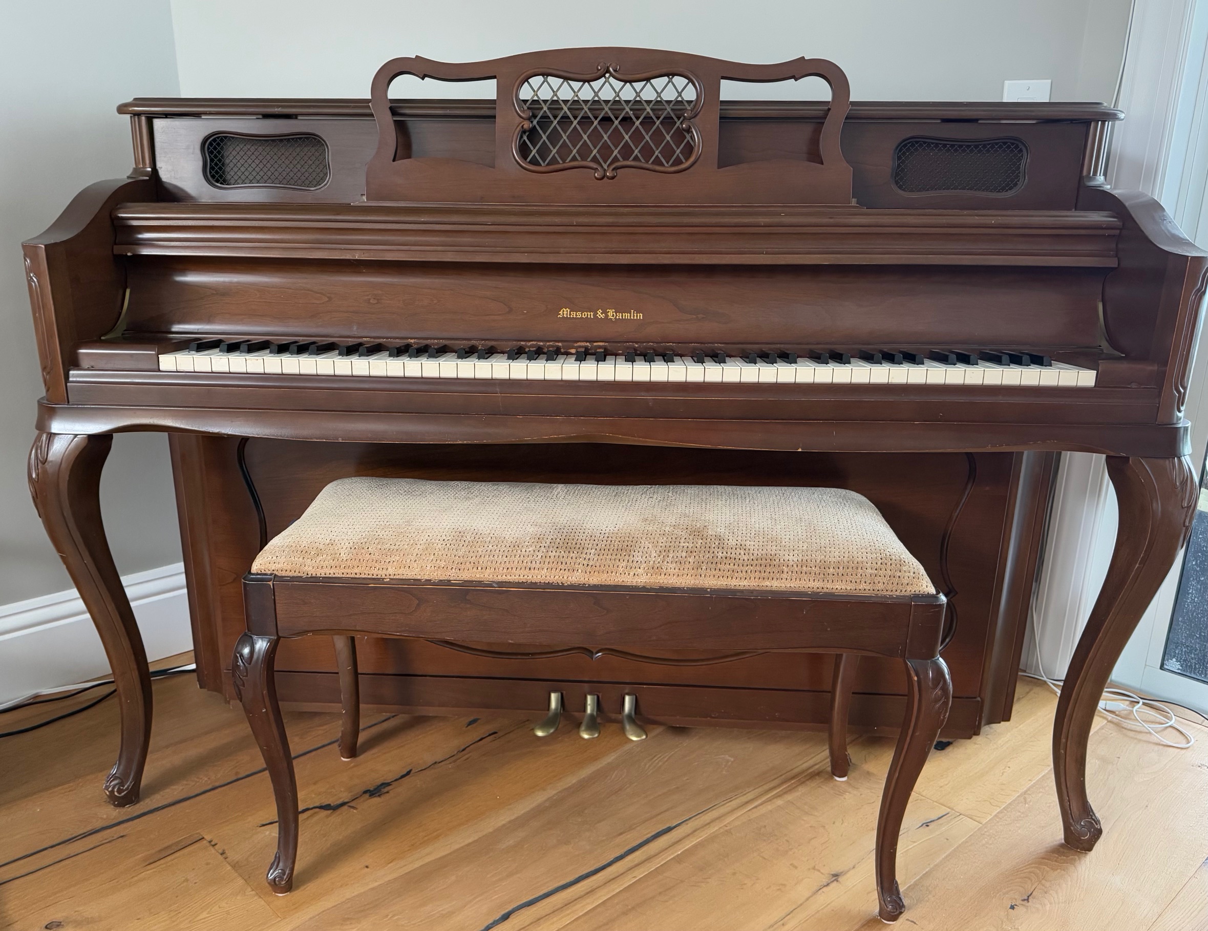 Mason & Hamlin Console Piano 