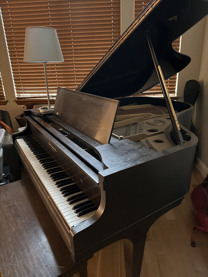 Knabe Baby Grand Piano – Vintage Charm, Ready for a New Home