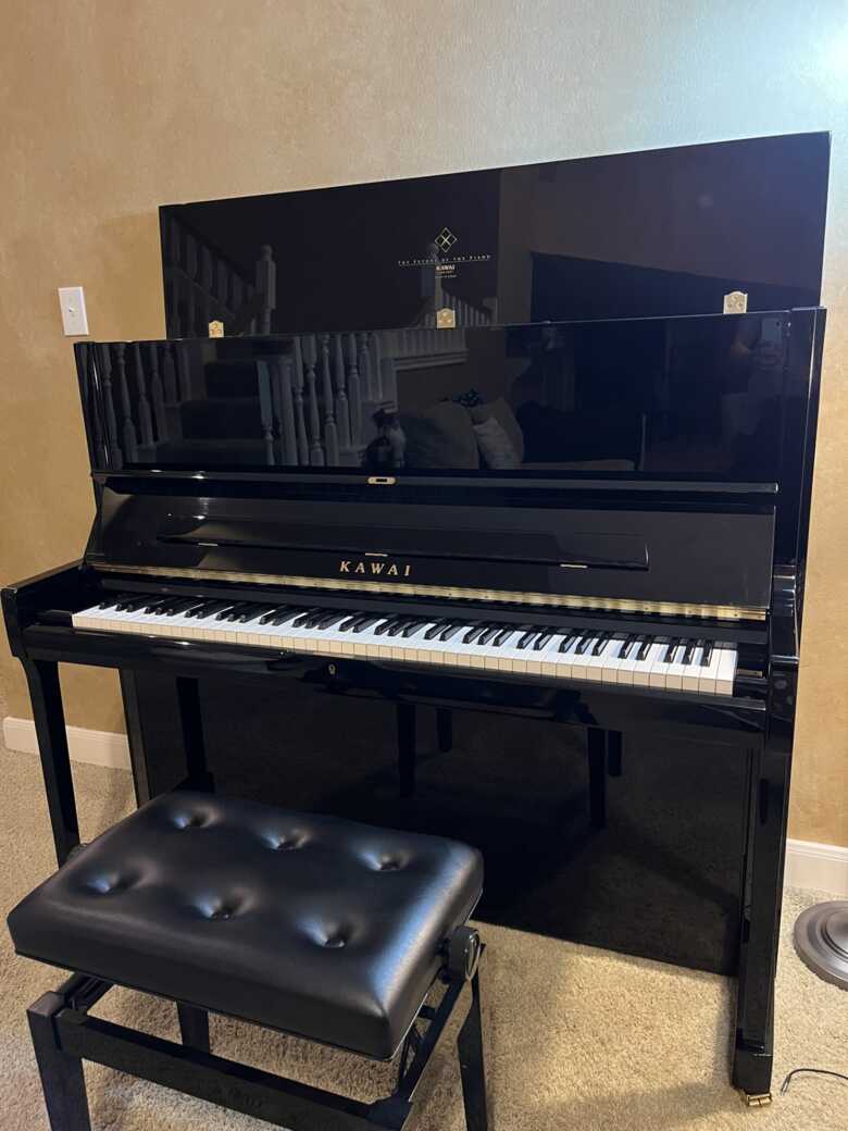 Kawai K-500 Professional Piano – Like New