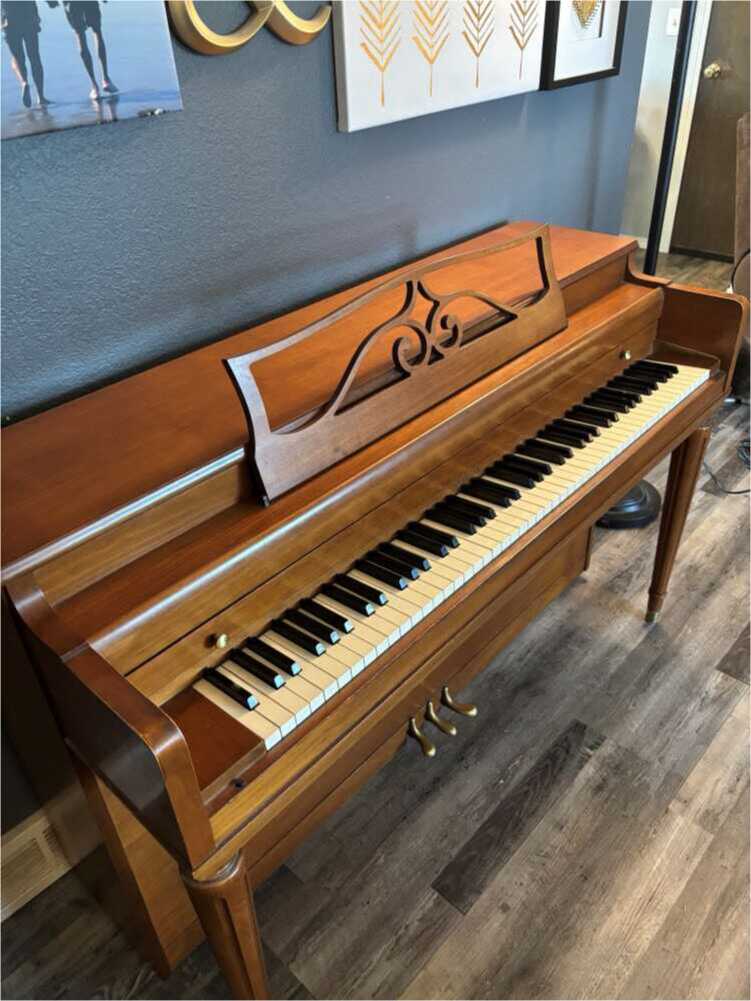 1958 Gulbransen Spinet