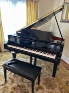 Yamaha Disklavier Baby Grand. Like New!