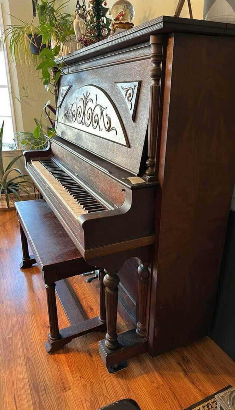 Howard Cabinet Grand upright piano