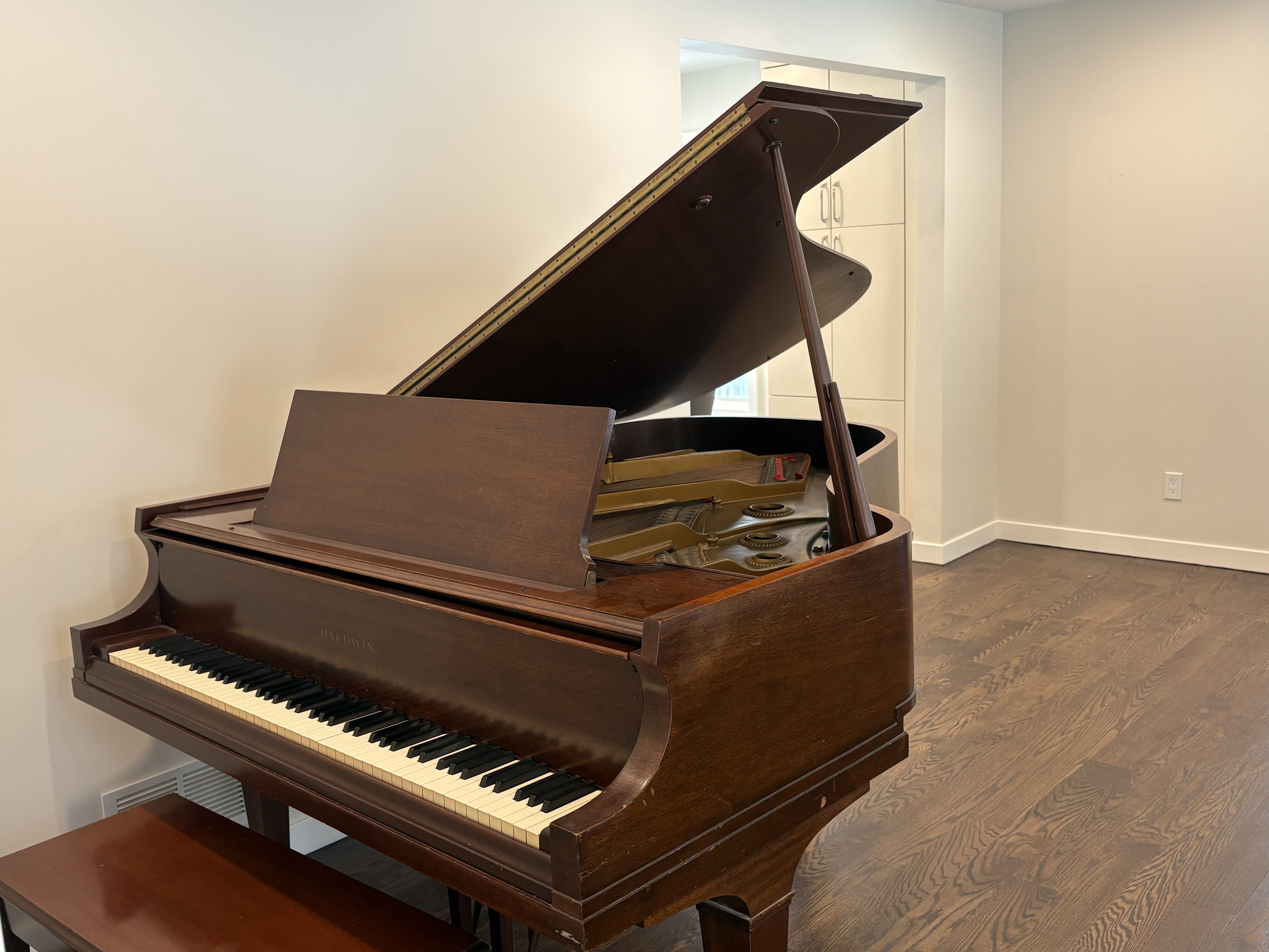 Grand piano Baldwin Model L for sale
