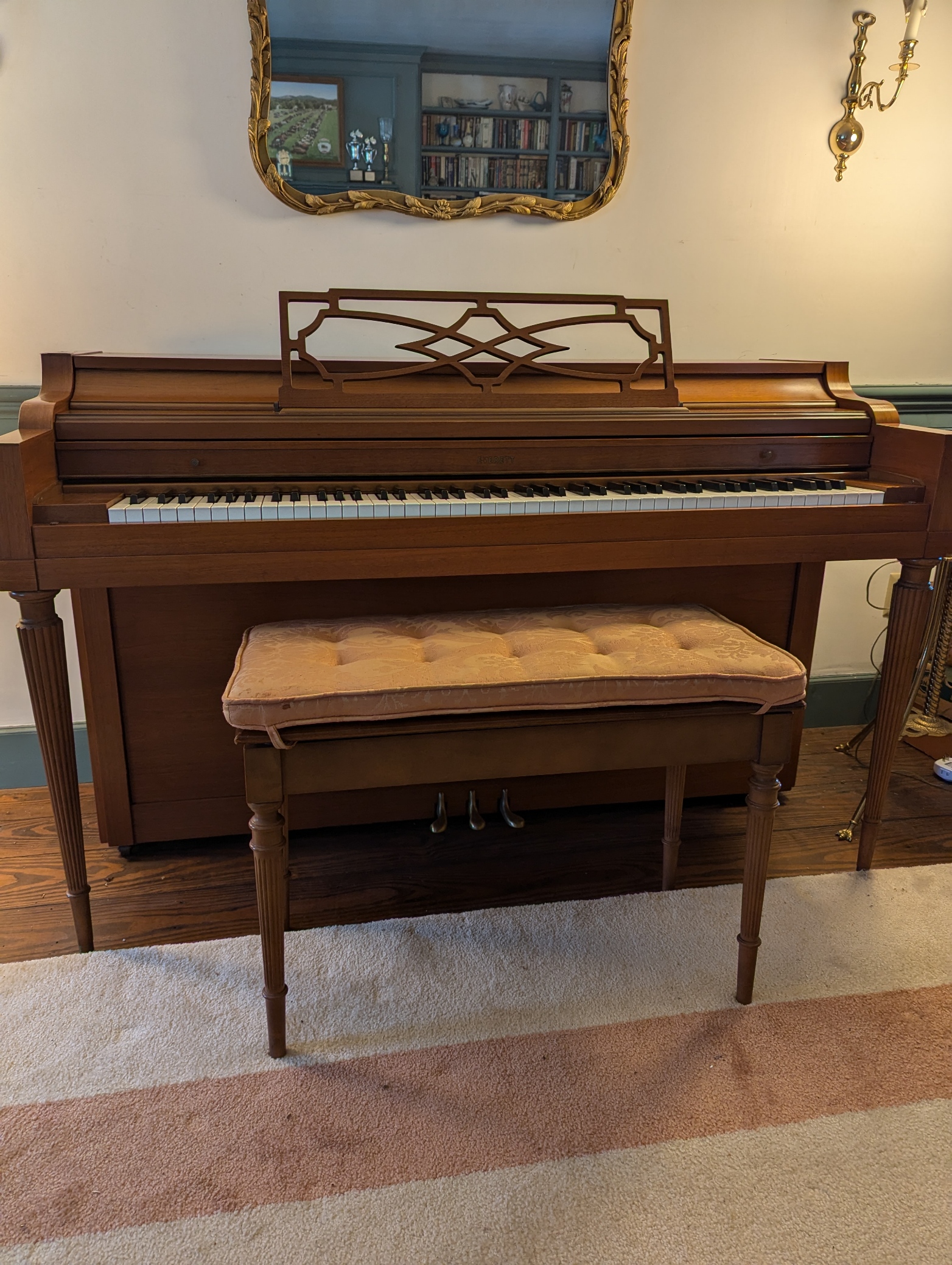 Everett #75, Great student piano, 1 owner