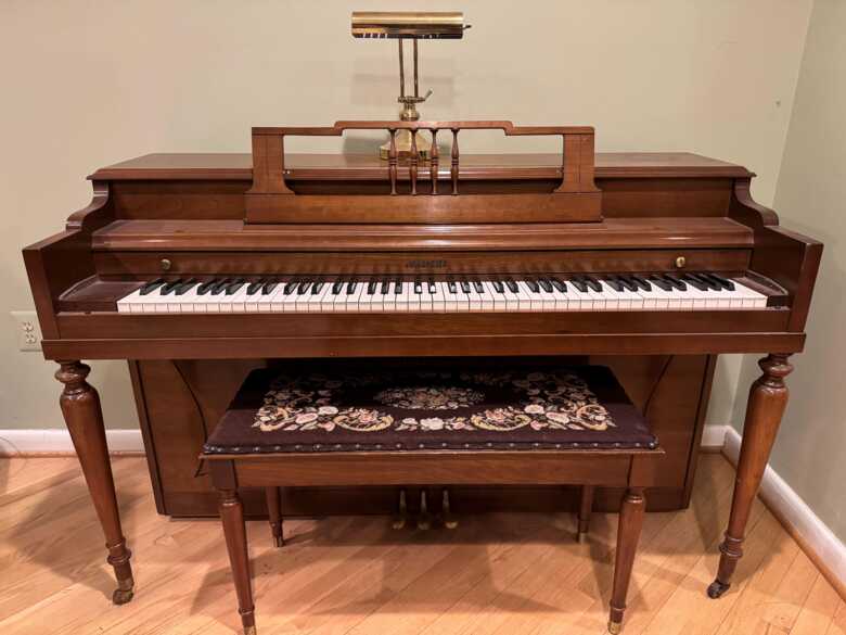 1964 Gulbransen Spinet (Upright/Vertical)