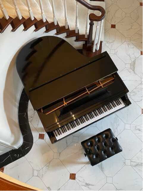 Steinway & Sons Model M