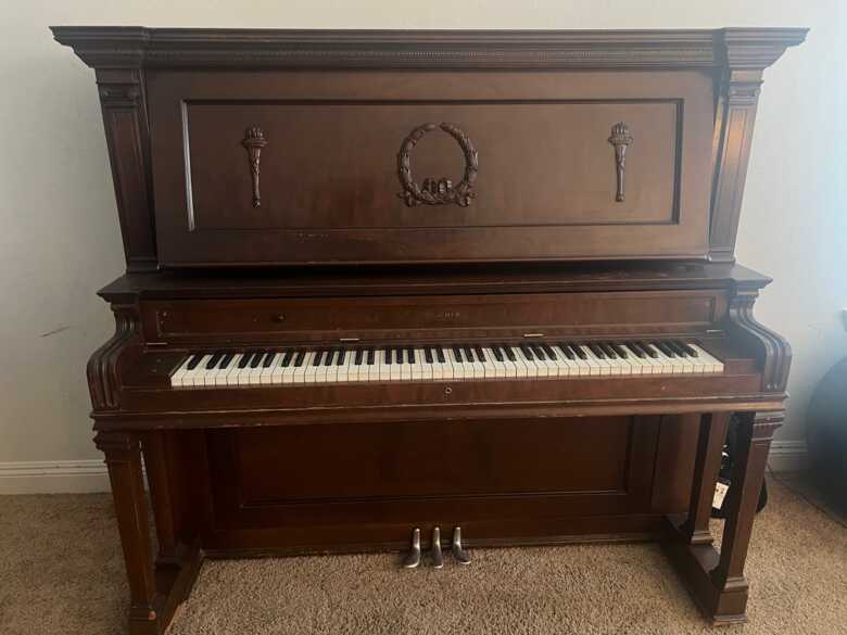 Antique piano