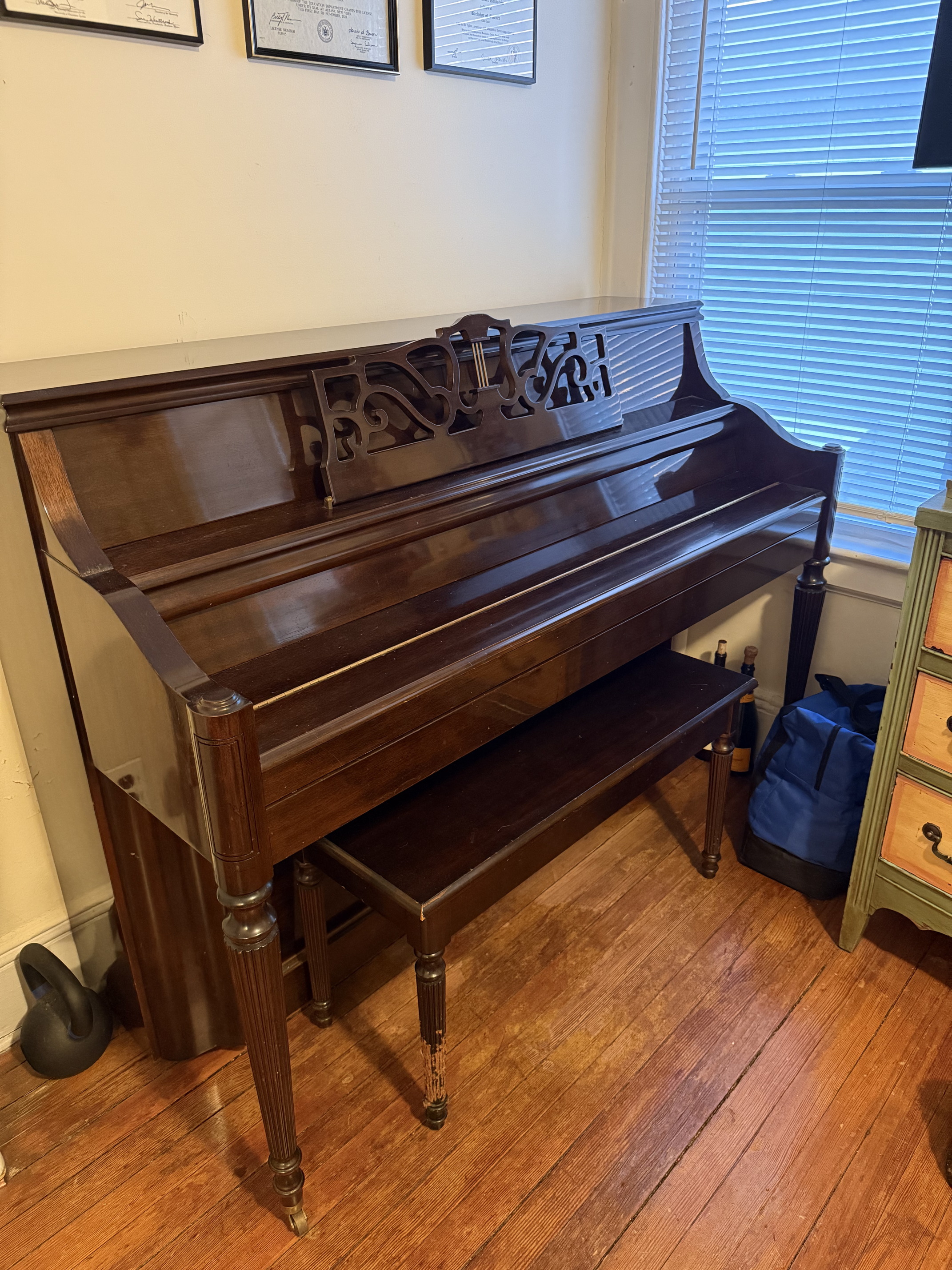 Charles R. Walter Mahogany Upright Piano-1520 (1996)