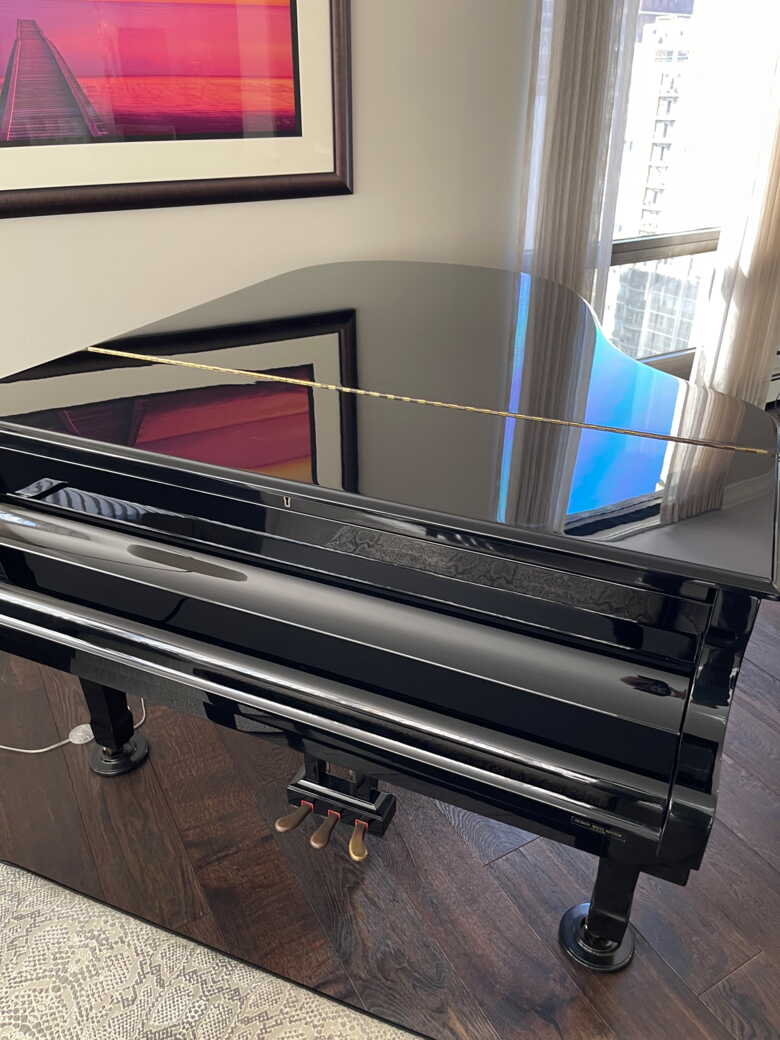 Yamaha C3 Ebony Grand Piano 