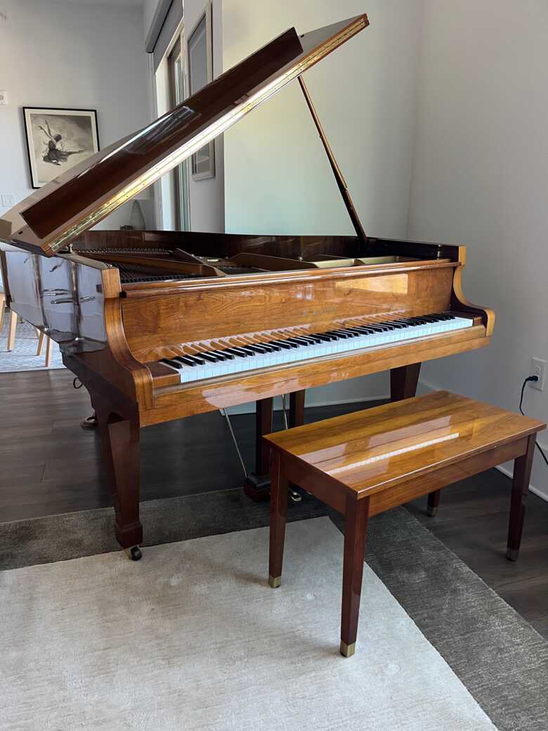 Kawai KG-2C Baby Grand Piano