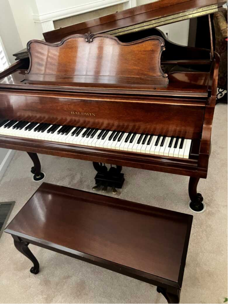 1956 Baldwin Grand Piano Louis XV/Queen Anne Design