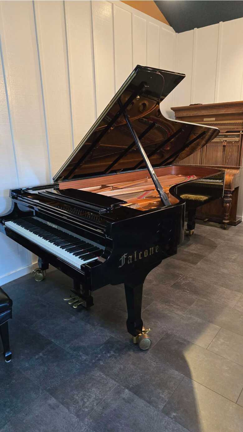 Falcone Model 90 Concert Grand