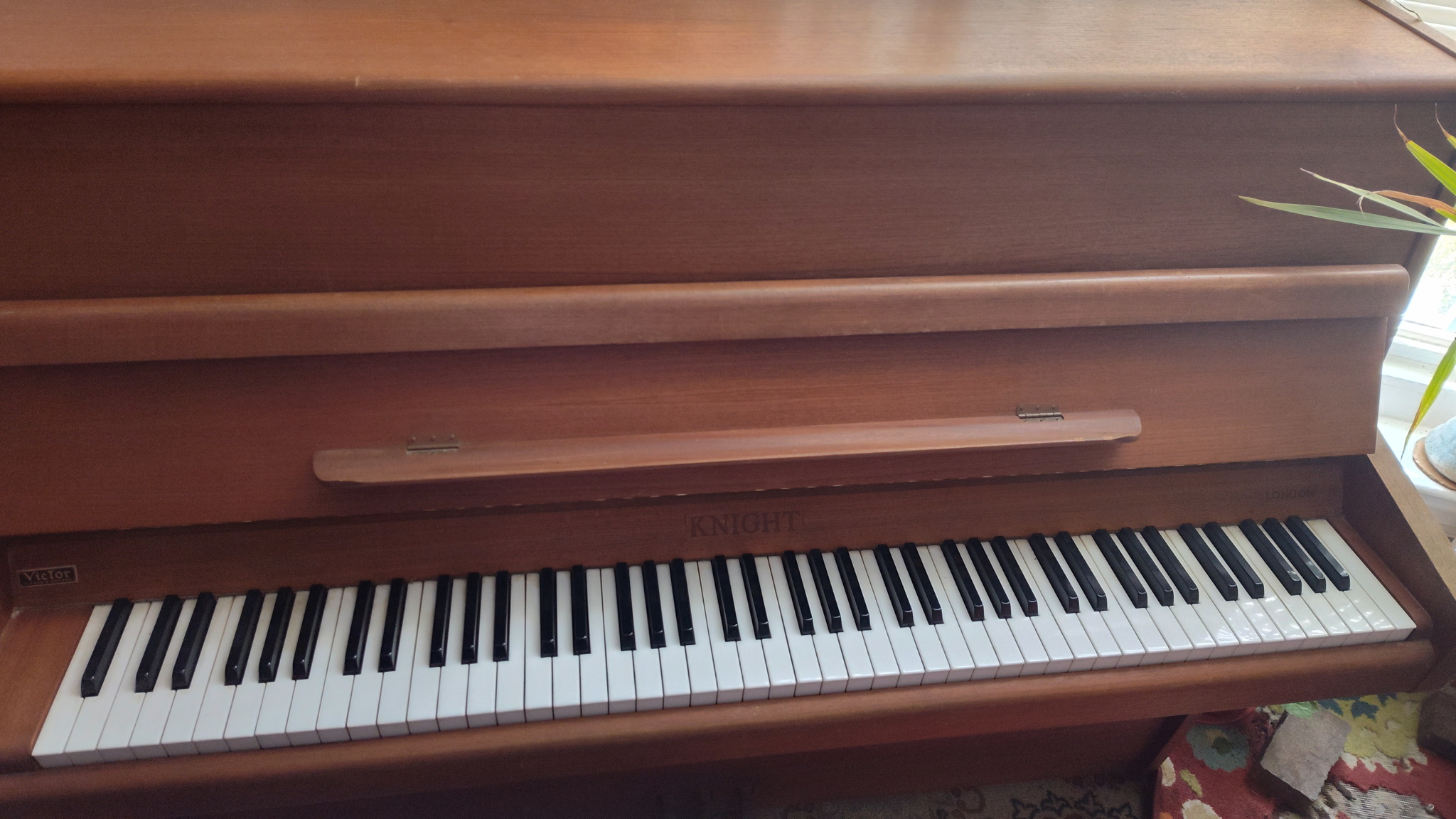 Knight K20 Upright Piano