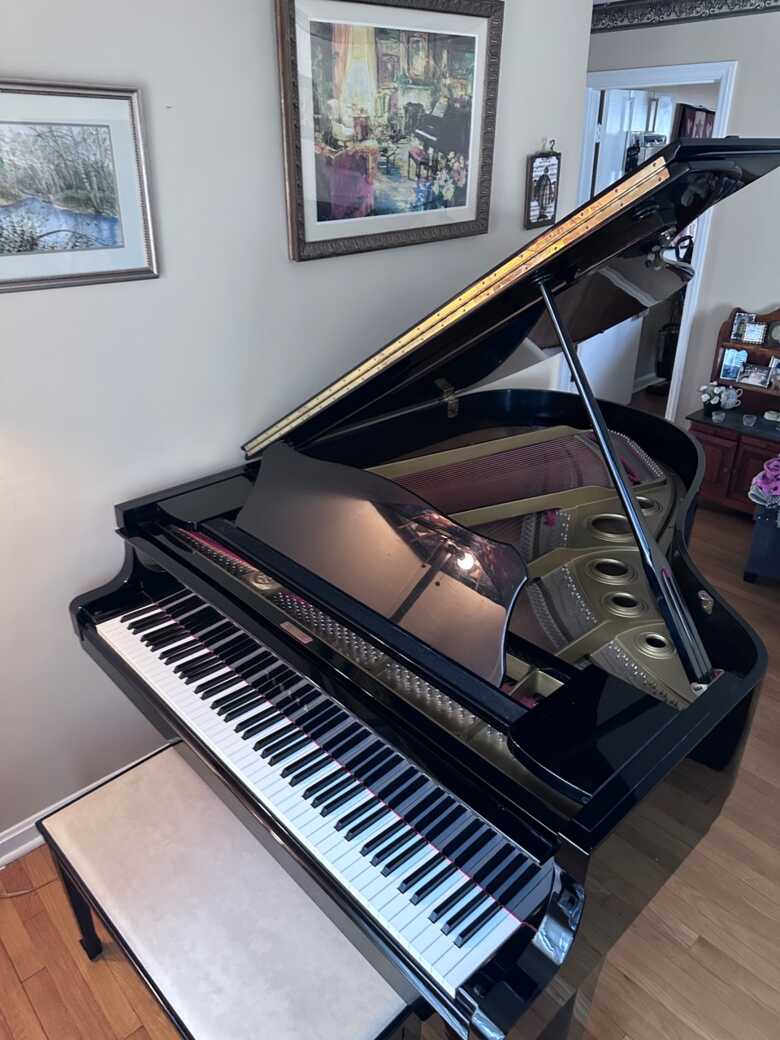 Yamaha C3D 6'1" Excellent Condition