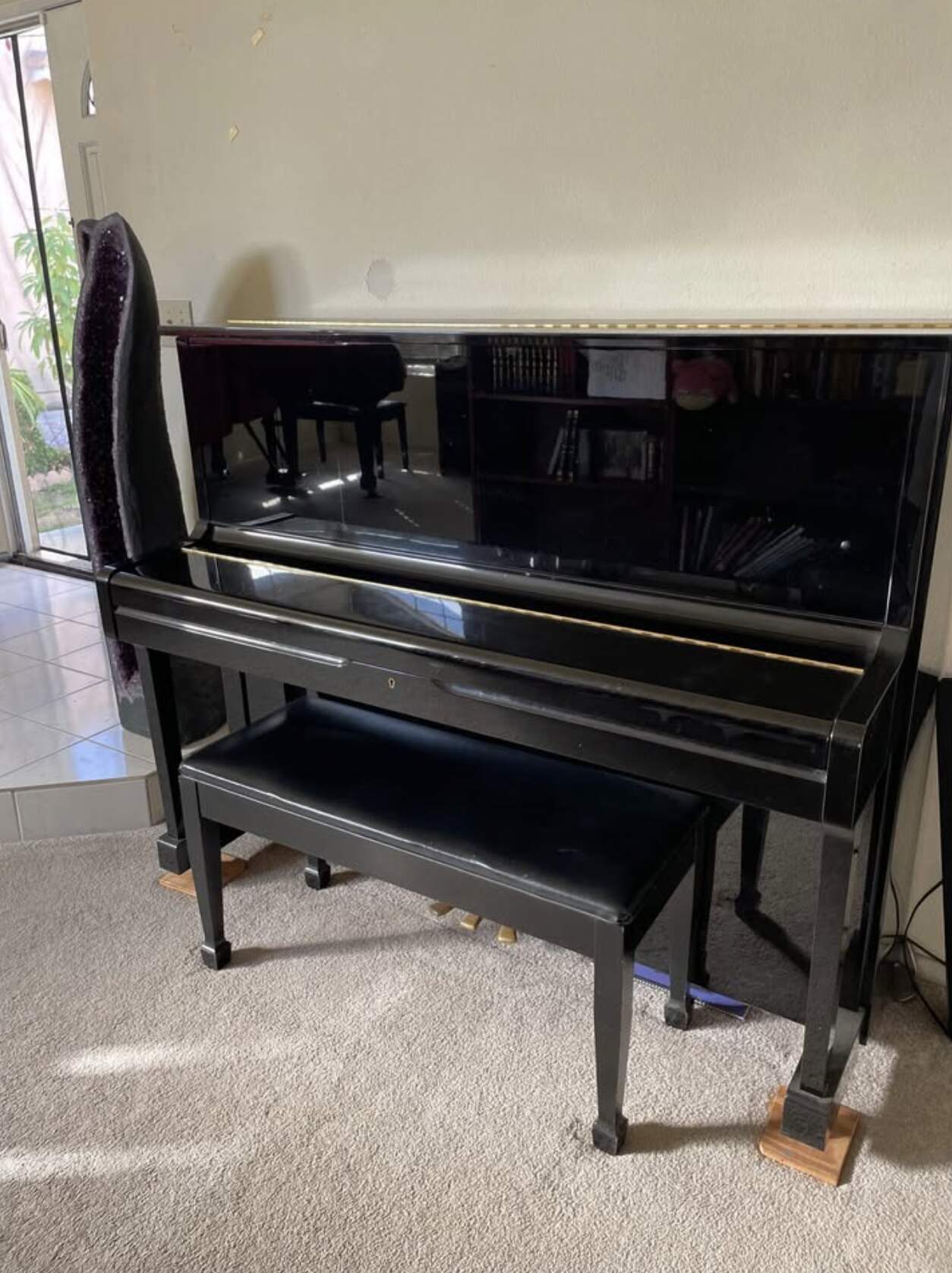 Beautiful Yamaha U1E Piano Upright 