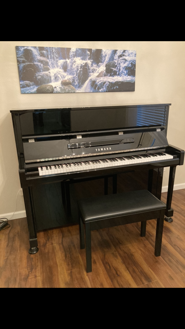 Yamaha b3 Like New