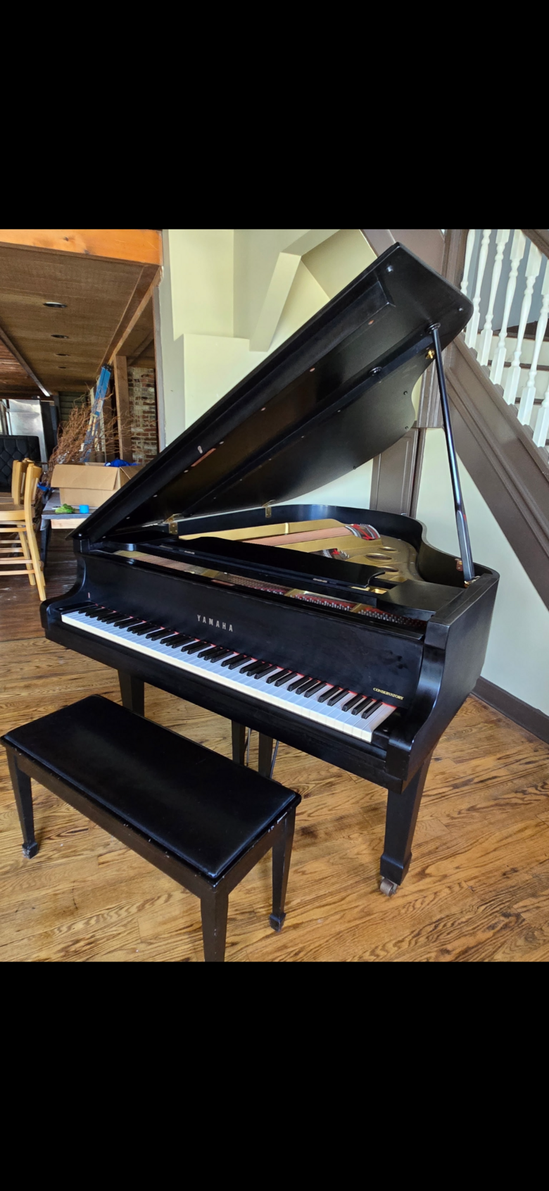 Like new Yamaha C-3