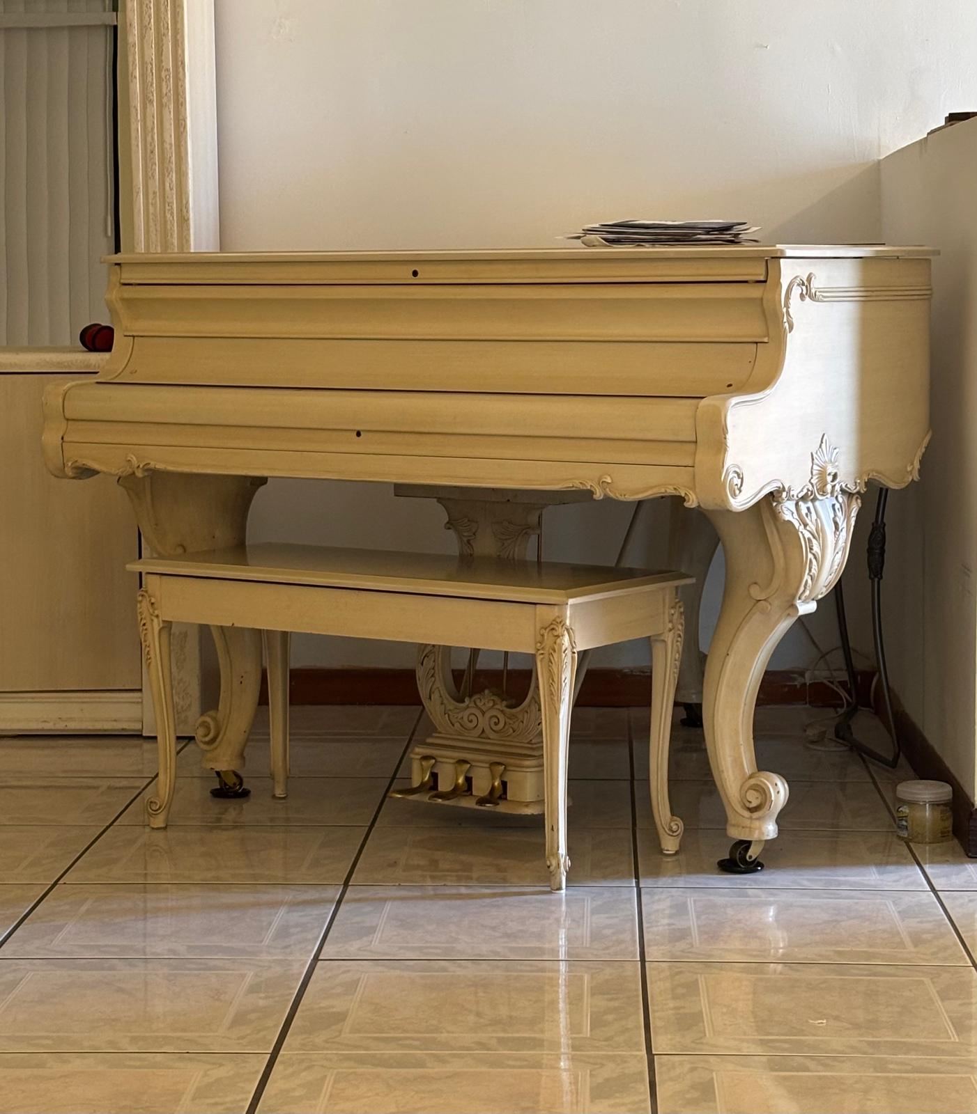 Kranich and bach baby grand 