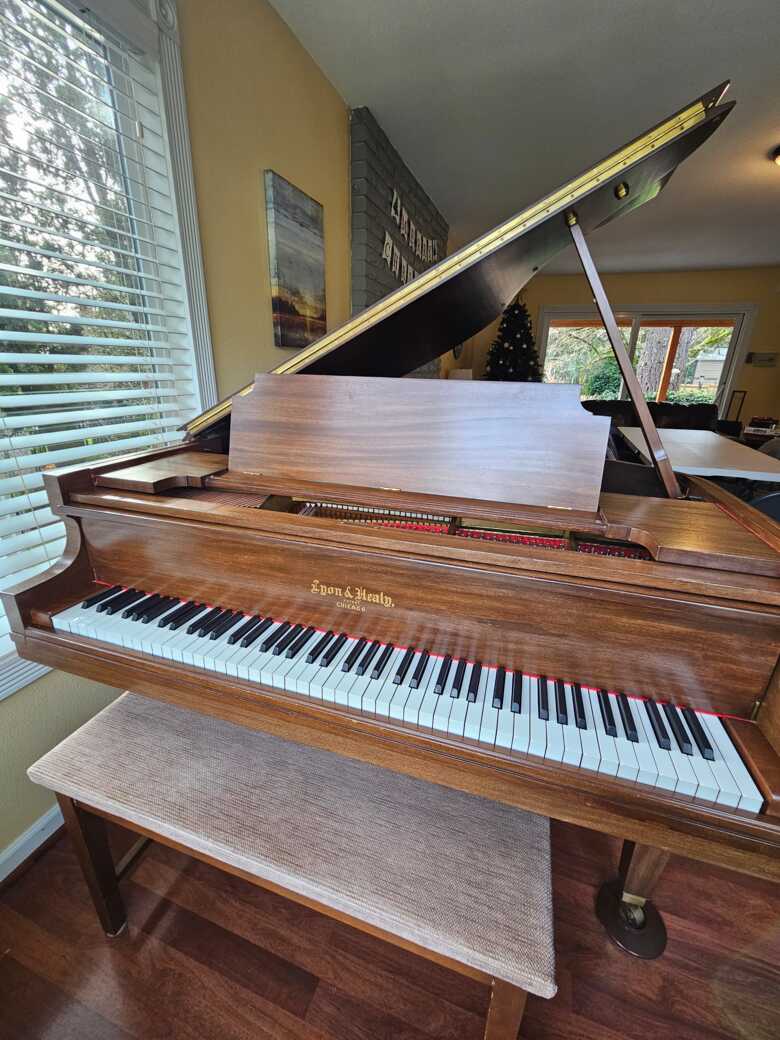 Beautifully Restored Baby Grand 